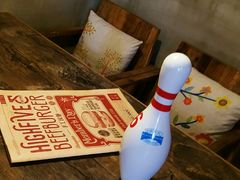 -HIGH FIVE哈福手工汉堡(桂林路店)