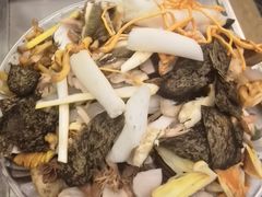 -野菌园·野生菌火锅首创第一家(关兴路总店)