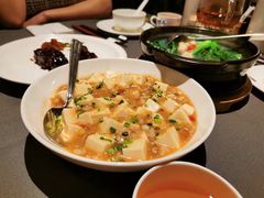 广东人必吃水煮豆腐-小炳胜(卓悦中心店)