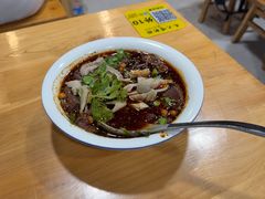 -朱大嘴肥肠血旺(福字街店)