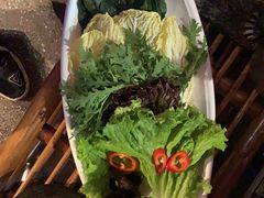 -老牌坊云南鱼豆花火锅(哈西万达店)