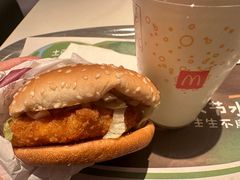 -麦当劳(中山公园龙之梦店)