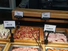 面包甜点陈列柜-韩盛·盛江山自助料理(于洪新玛特店)