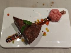 -YUE·6·西式融合餐厅(外滩六号店)