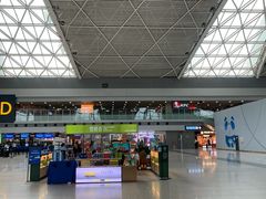 -肯德基(成都机场T2到达精选店)