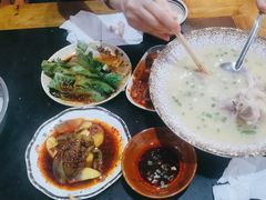 -醉八仙热酒馆(渝中店)