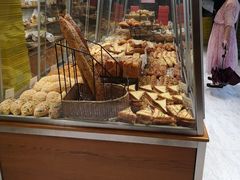 -苹果花园(昌里东路店)