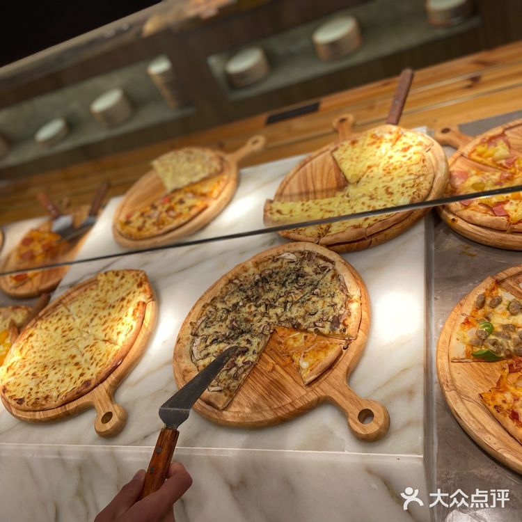 吃到嗨的超好吃榴莲披萨!