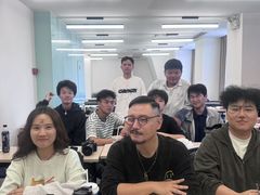 -金夫人化妆摄影职业培训学校