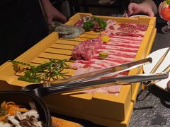 -嘿嘟嘟·肋条烧肉放题(爱融荟城店)