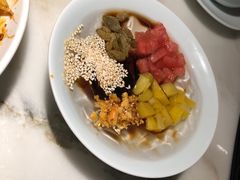 -初蓉丨遇见新川菜(亲贤街荣耀店)