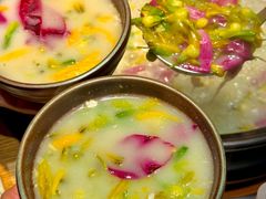 -一朵菌·野生菌探索家火锅(南亚店)