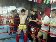 -拳霸泰拳MMA综合格斗搏击馆(浦东馆)