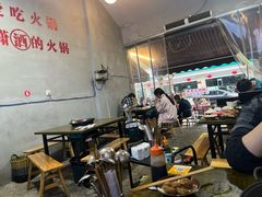 -黄潇洒老火锅(九眼桥宏济巷店)