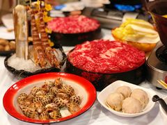 -鲜入围煮花胶鸡海鲜火锅