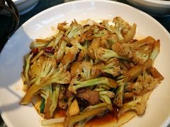 -老长沙湘菜馆(凤凰路店)