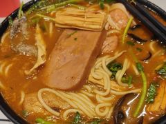 -肥汁米蘭香港米线(长宁来福士店)