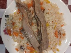 -楼兰香西域抓饭(泺文店)