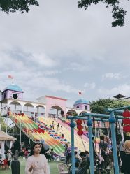-四季梦幻亲子乐园(四季天地店)