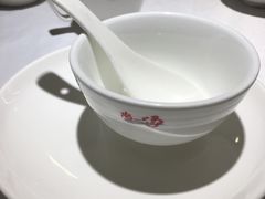 -尚一汤 广东炖汤(金桥国际店)