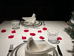 餐具摆设-Mogul Eatery·大亨餐酒馆