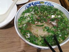 -西部马华清真兰州牛肉面·烧烤夜市(三里河店)