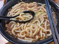 -丽虹云南过桥米线(兴工街店)