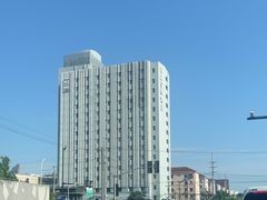 -和颐至尊酒店(上海徐家汇漕河泾店)