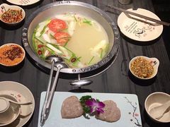 -天都火锅酒楼(虹梅南路店)