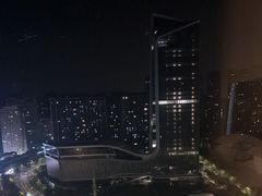 -杭州滨江宝龙城华美达酒店