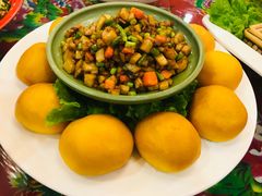 -闯关东东北农家菜(崂山石老人店)