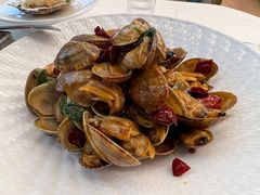 -品海楼·大连海胆锅贴馆(东港店)