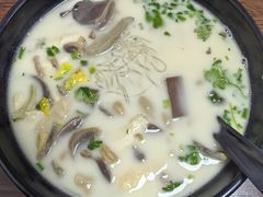 -津津老鸭粉丝馆(正东路店)