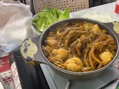 -刘姐啤酒鱼民族演艺餐厅(西街总店)