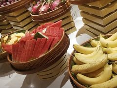 -享遇.锅姥姥牛排海鲜自助(小寨店)