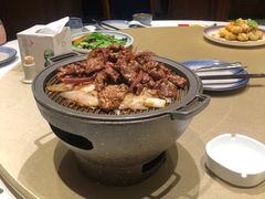 -八府香鸭·啫啫煲(华山路店)