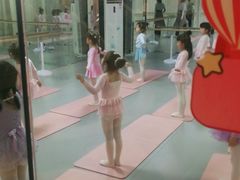 -蒲公英舞蹈艺术中心(解放路校区)