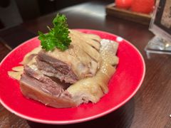 金陵盐水鸭-古都历食南京菜·烤鸭·鸭血粉丝·汤包(南京博物院店)