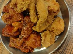 -BHC炸鸡(明洞总店)
