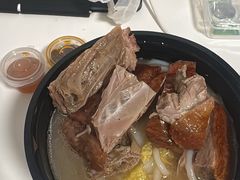 烧鹅腿濑粉-佳记厚街烧鹅濑粉(广州总店)