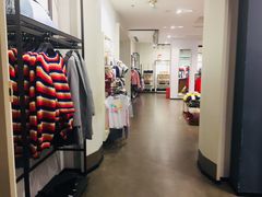 店内环境-ZARA(仓山万达店)