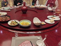 -粤尚腾香居中餐厅(首都机场希尔顿店)