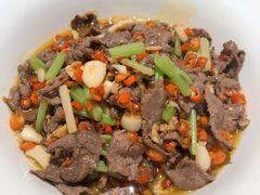 -费大厨辣椒炒肉(万家丽一店)