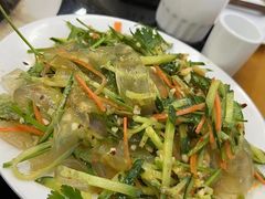 -山妹子铁锅炖