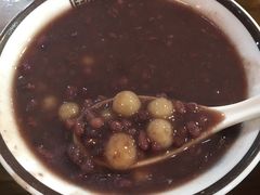 赤豆元宵-郑记南门口·小笼汤包(山水人家店)
