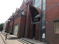 -钟书阁(松江泰晤士小镇店)