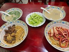 -金杨拉面王小吃面馆·牛三宝面·红烧牛肉粉