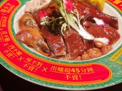 -粤·向群饭店(麓景路店)