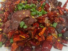 -烧哥美蛙肥肠鱼火锅·十五年社区店