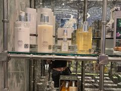 -Bath & Bloom Flagship Store at Central World
